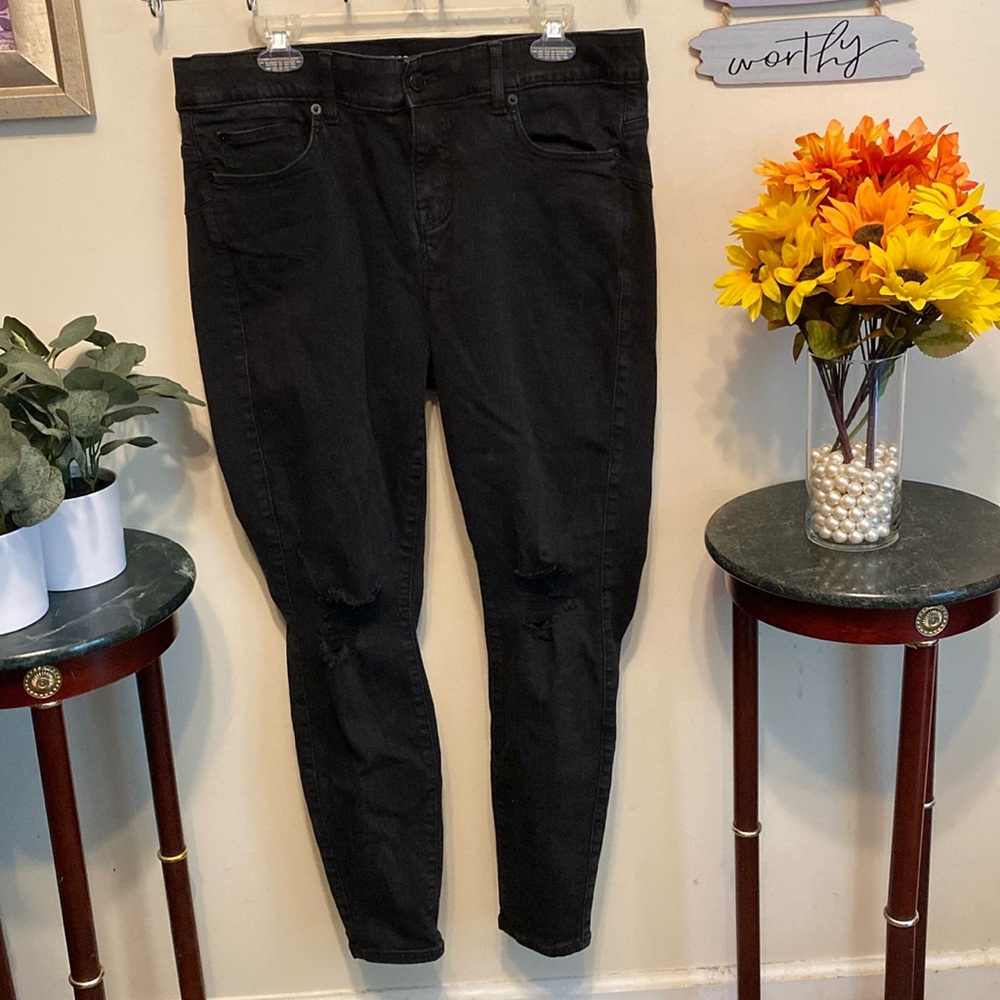 TORRID BOMBSHELL SKINNY PREMIUM STRETCH BLACK JEANS SZ 18 R.